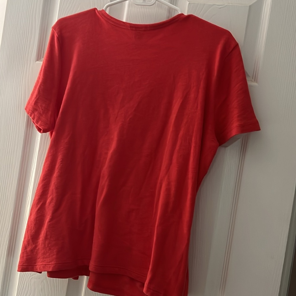 Tops - Picture 4 of 6